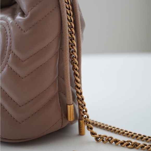 Gucci Matelasse Mini GG Marmont 2.0 Bucket Bag in Porcelain Rose - Picture 5 of 6